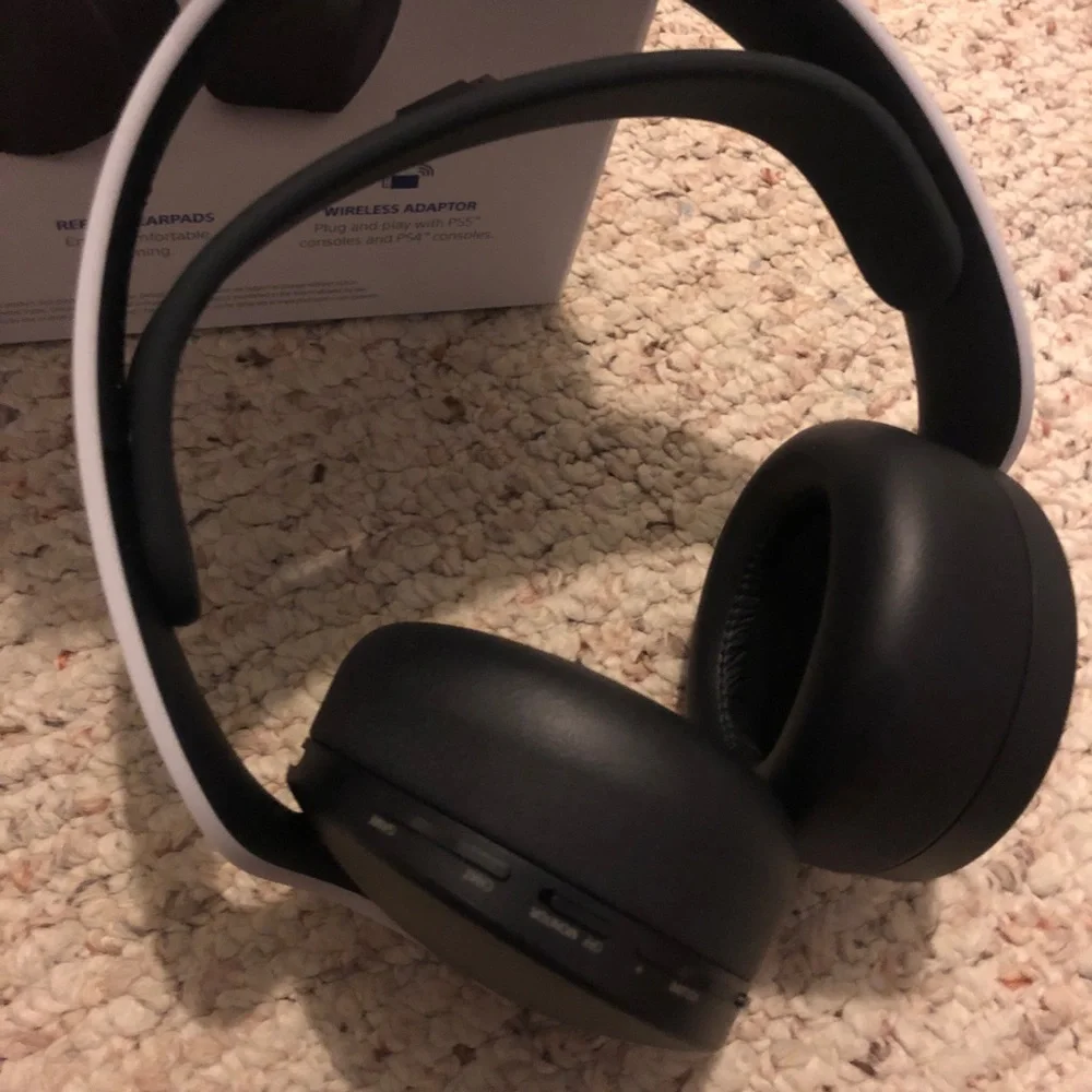PLAYSTATION PULSE 3D WIRELESS HEADSET